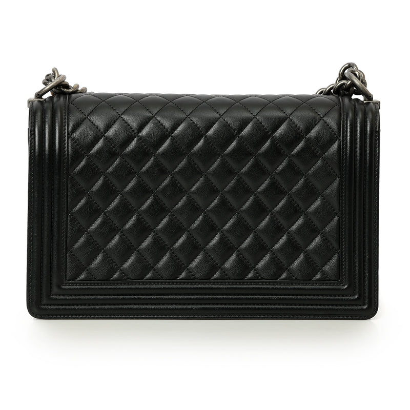 Pre loved chanel new medium boy bag price