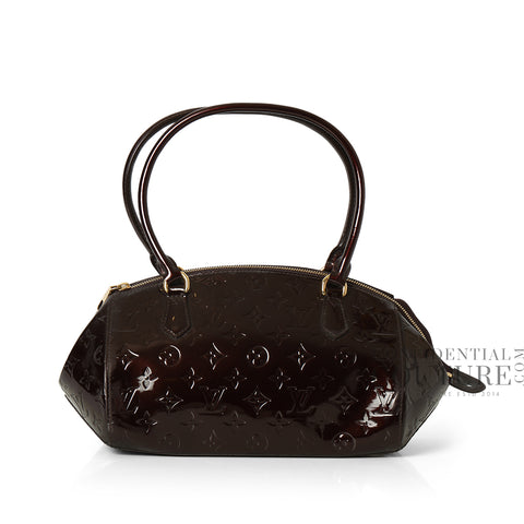 Amarante Monogram Vernis Sherwood PM Bag