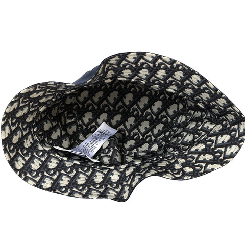 Reversible Teddy-D Small Brim Bucket Hat Size: 57 cm