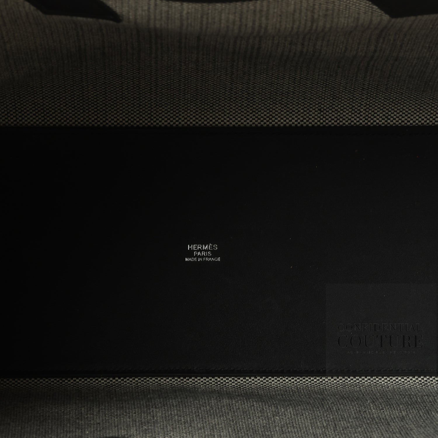 Cabas H en Biais 40 Yote Bag in Noir & Ecru Canvas.