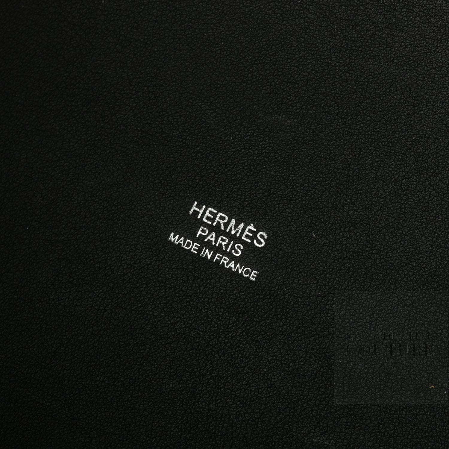 Cabas H en Biais 40 Yote Bag in Noir & Ecru Canvas.