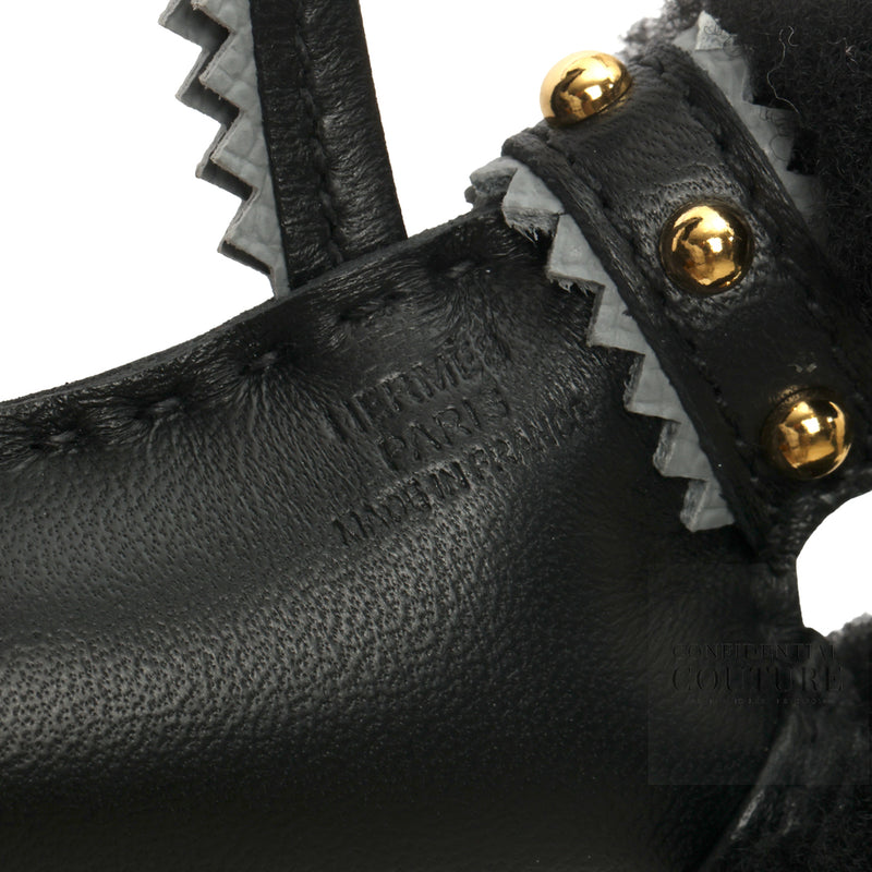 Noir Budy Apic Agneau Charm