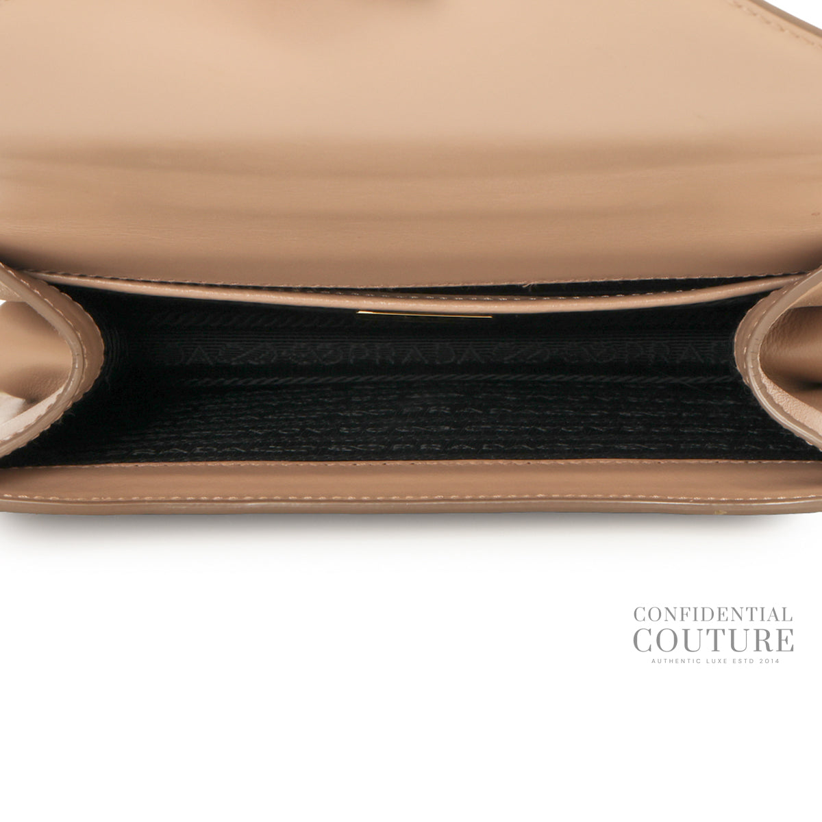Envelope Flap Saffiano Beige Leather Chain Shoulder