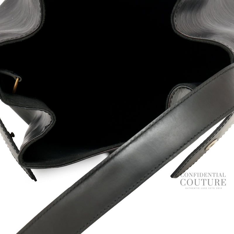 Black Epi Leather Sac D'epaule PM Bag