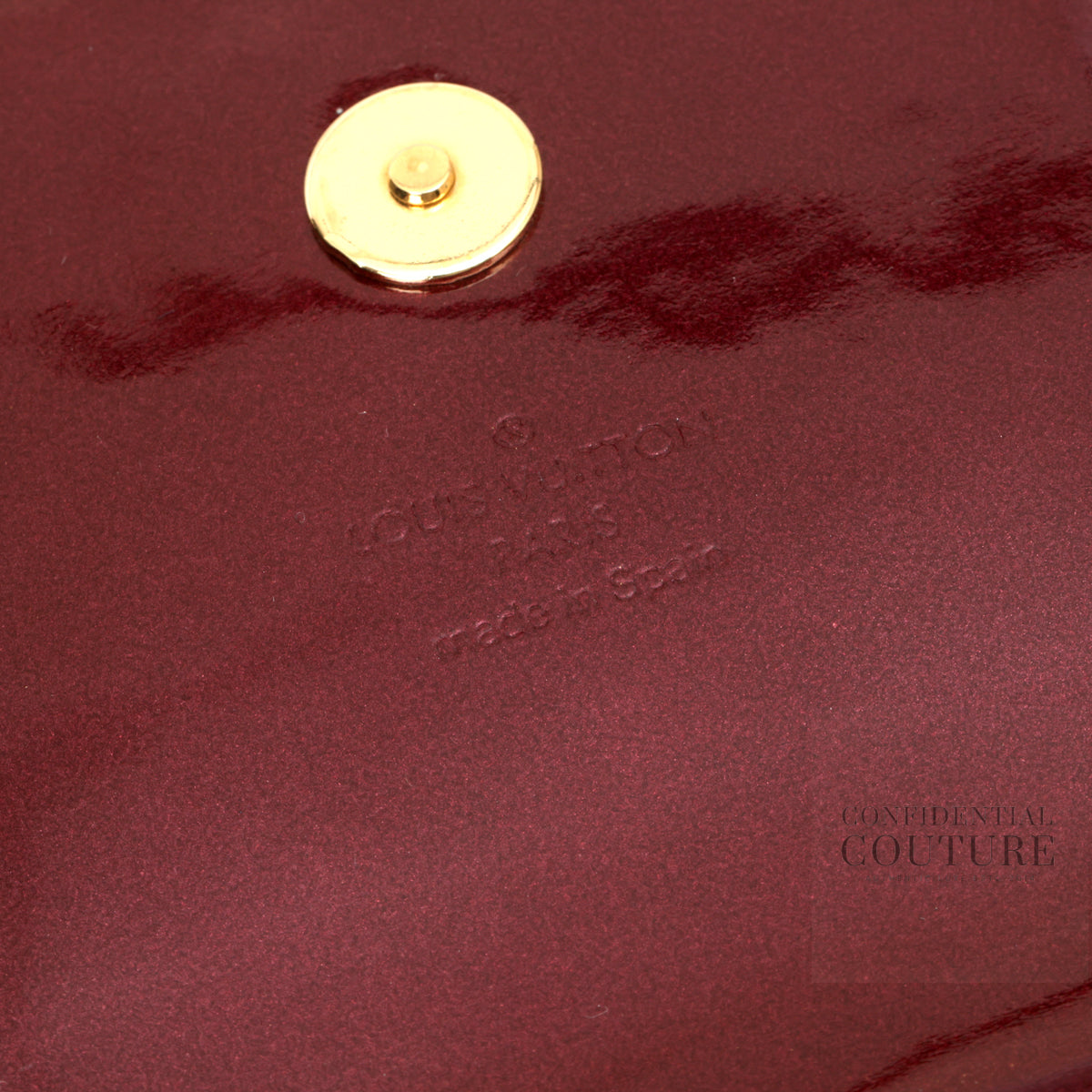 Amarante Vernis Sobe Clutch