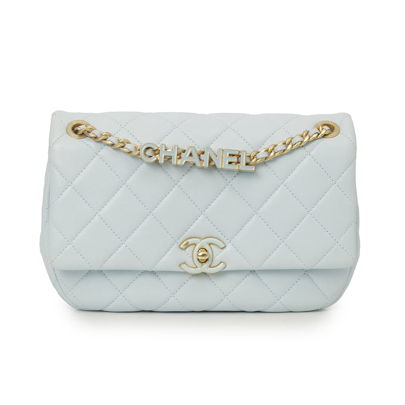 Pre-loved Chanel Charm And Logo Flap Bag One Size