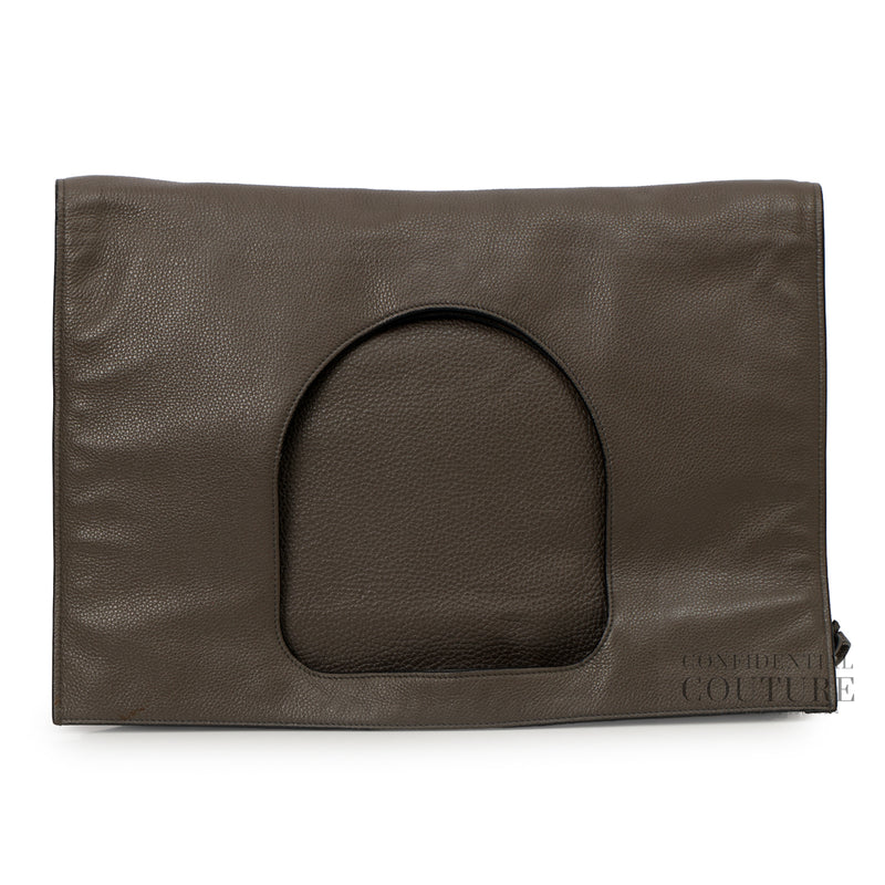 Grey Grained Leather Flat Alix Bag