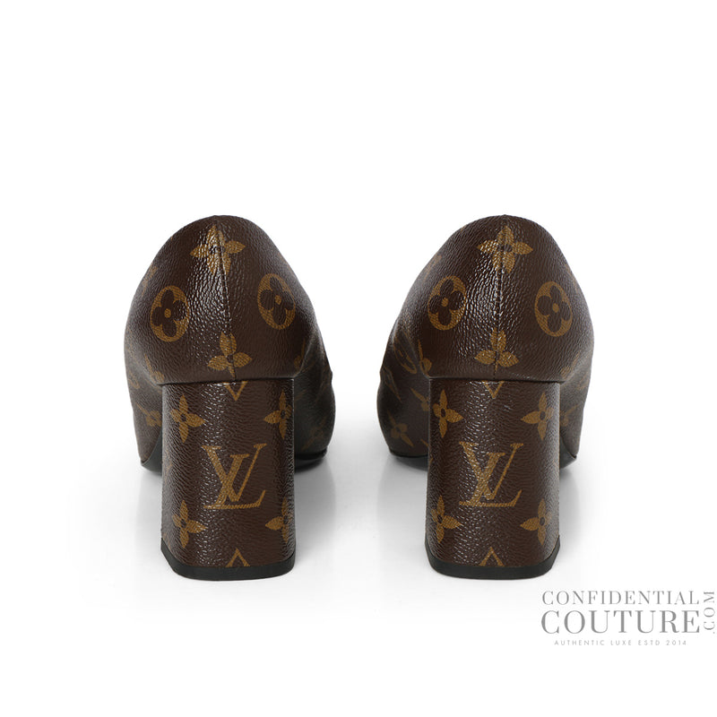 Women Louis Vuitton Monogram Canvas Madeleine Square Toe Pumps- 37.5