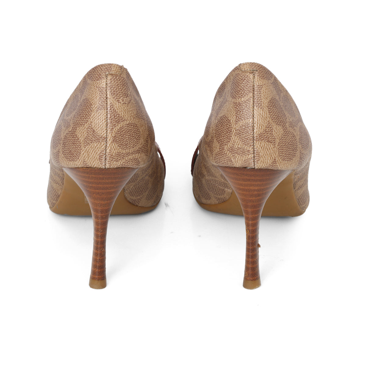 Signature C-Logo Canvas Pumps