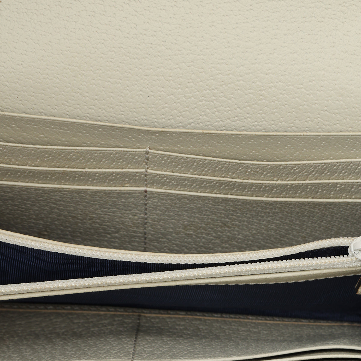Textured Calfskin Web Ophidia Wallet On Chain Mystic White