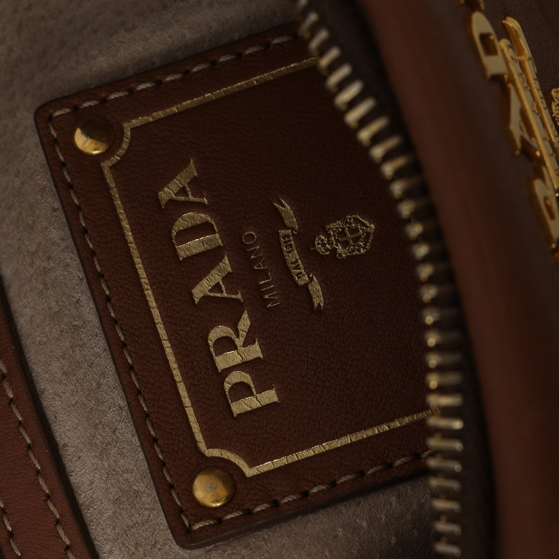 Women pre loved prada tan satchel bag one size sale