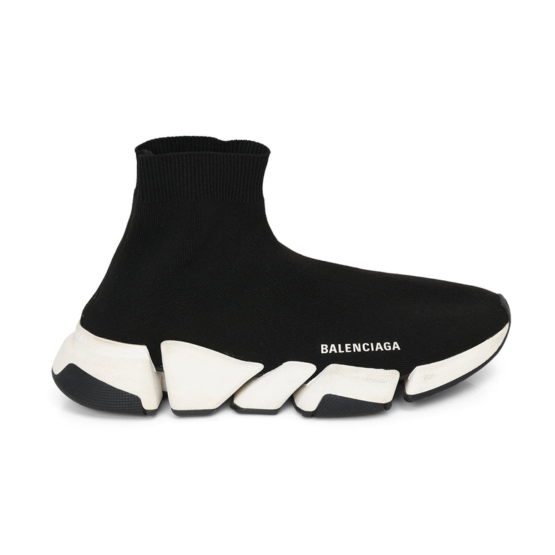 Men's Speed 2.0 Recycled Knit Sneaker in Black/White- 41