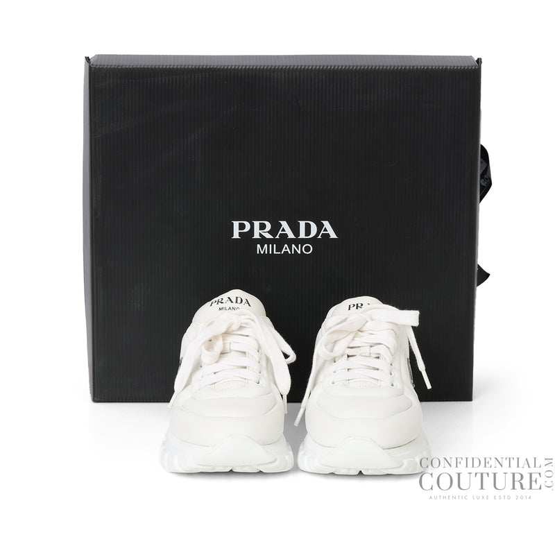 White Leather Low Top Sneakers EU 39.5 | UK 6 | US 6-7