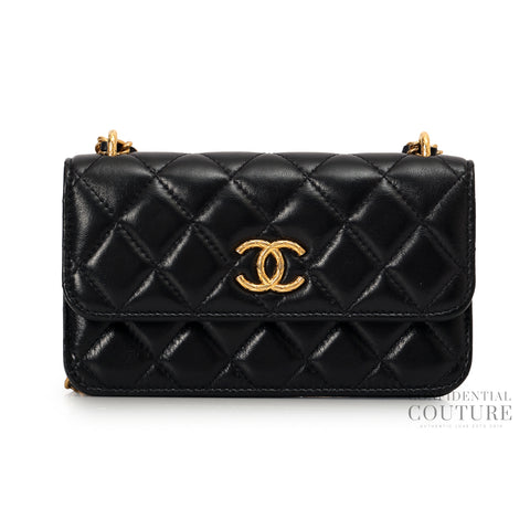 Black Flap Phone Holder w/ Chain Bag