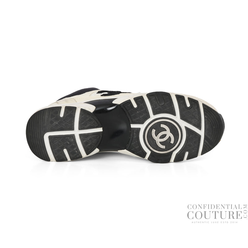 White & Black Rev Sneakers EU 39.5 | US 9.5 | UK 6.5