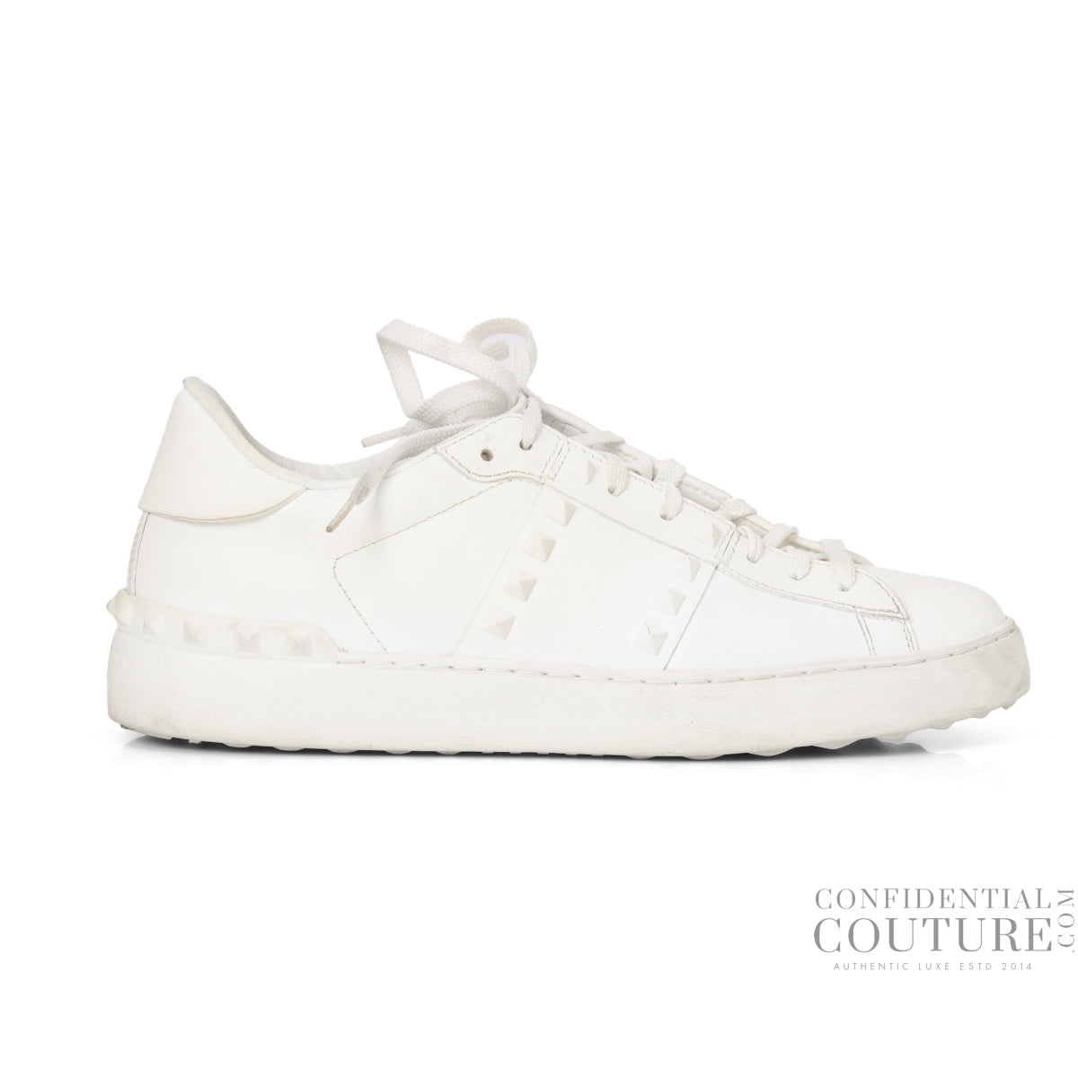 White Calfskin Rockstud Untitled Sneaker EU 40 | US 7 | UK 6