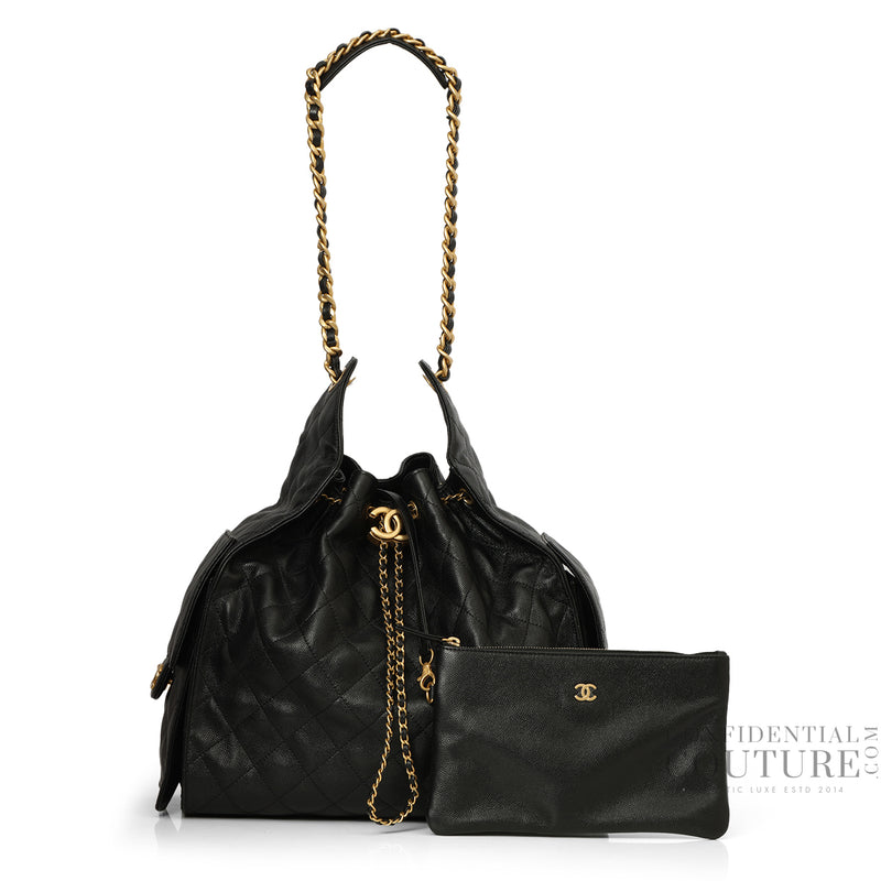 25 Black Medium Grained Calfskin Handbag
