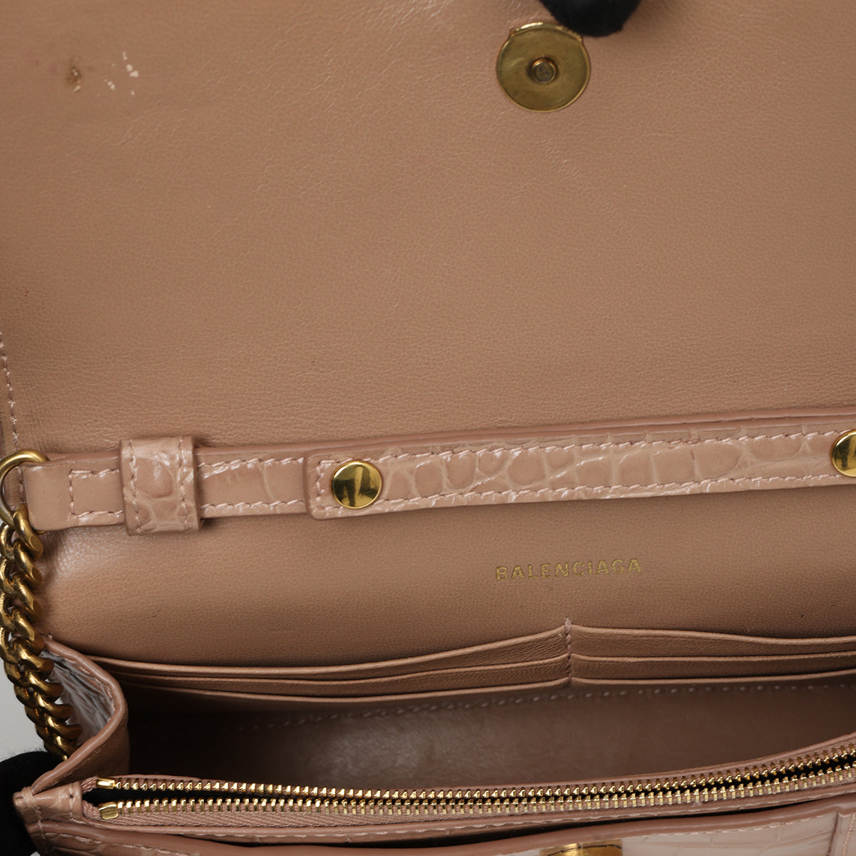 Croc-Embossed Nude Hourglass Wallet On Chain Bag