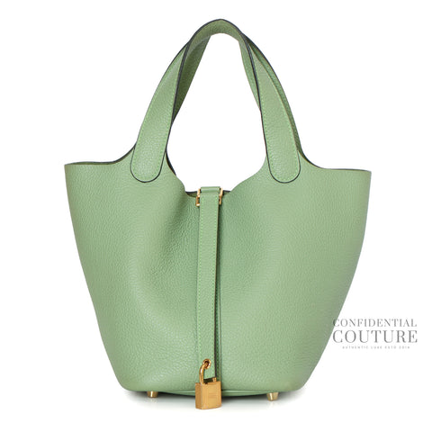 Picotin Lock 18 Maurice Taurillon Vert Criquet Bag With Gold Hardware