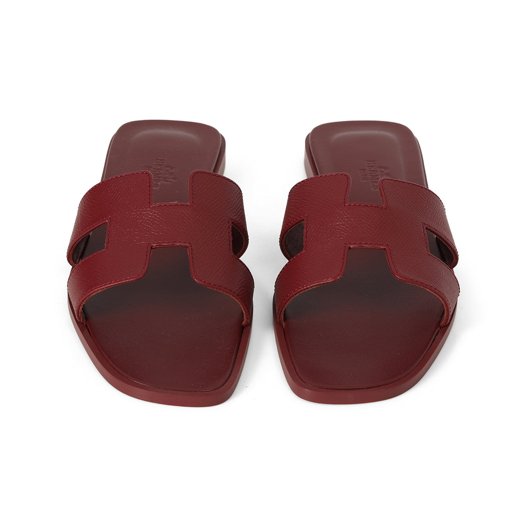 Rouge H Oran Sandals Size: 37.5 – Confidential Couture Rouge H Oran Sandals Size: 37.5 – Confidential Couture