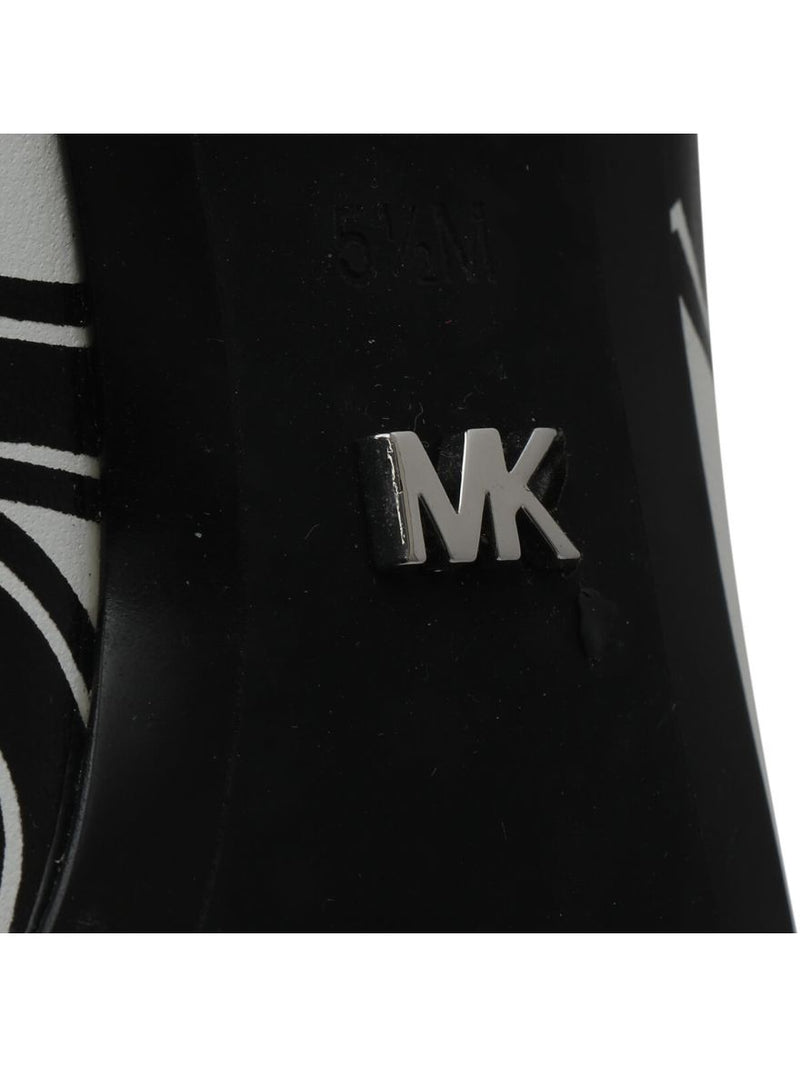 Graphic Logo White and Black Heels/Size-5.5M