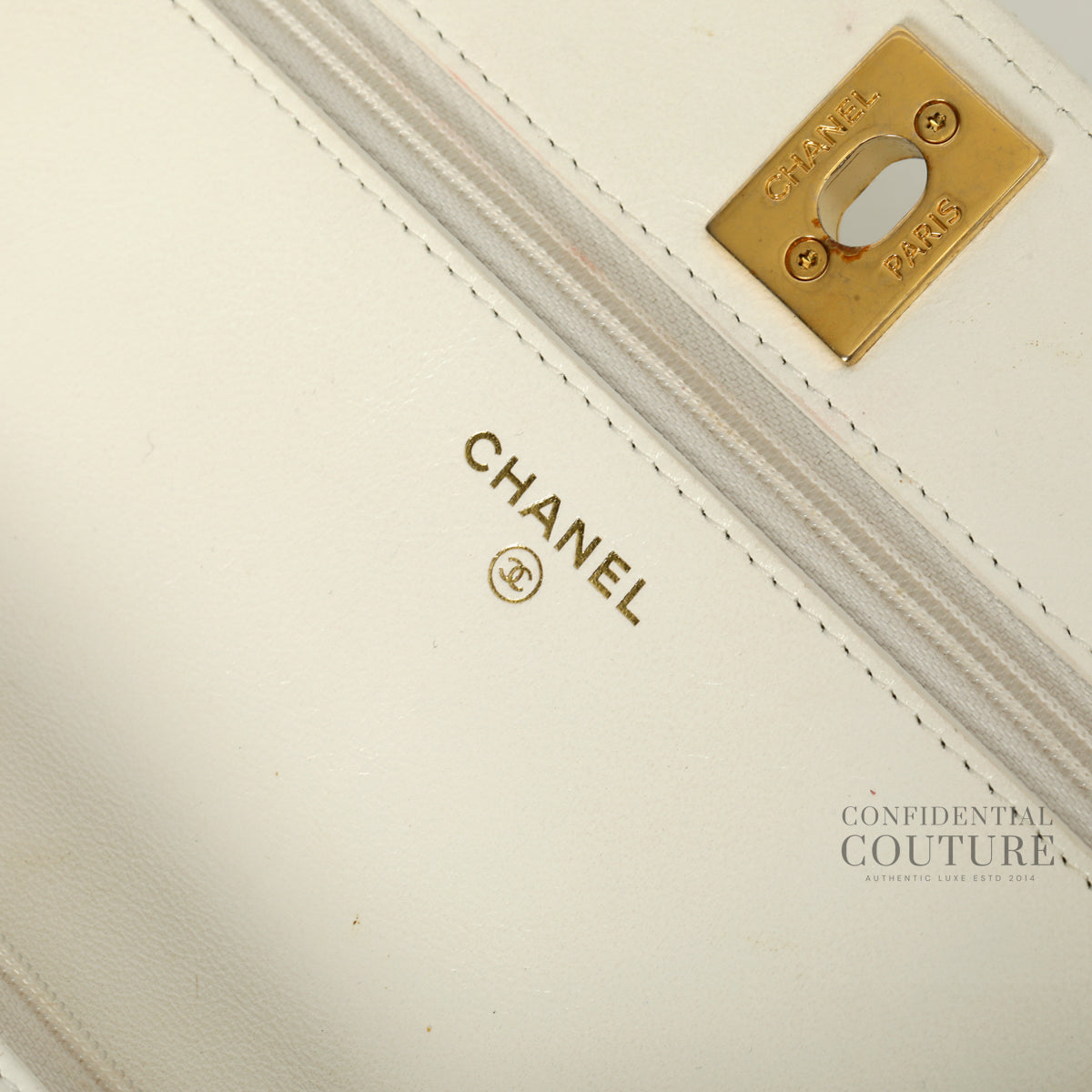 Classic Wallet On ChainGrained Shiny Calfskin & Gold-Tone Metal, Purchase Year 2022