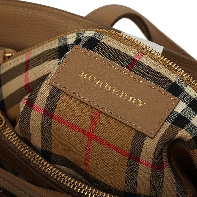 Pre loved burberry banner tote medium bag price
