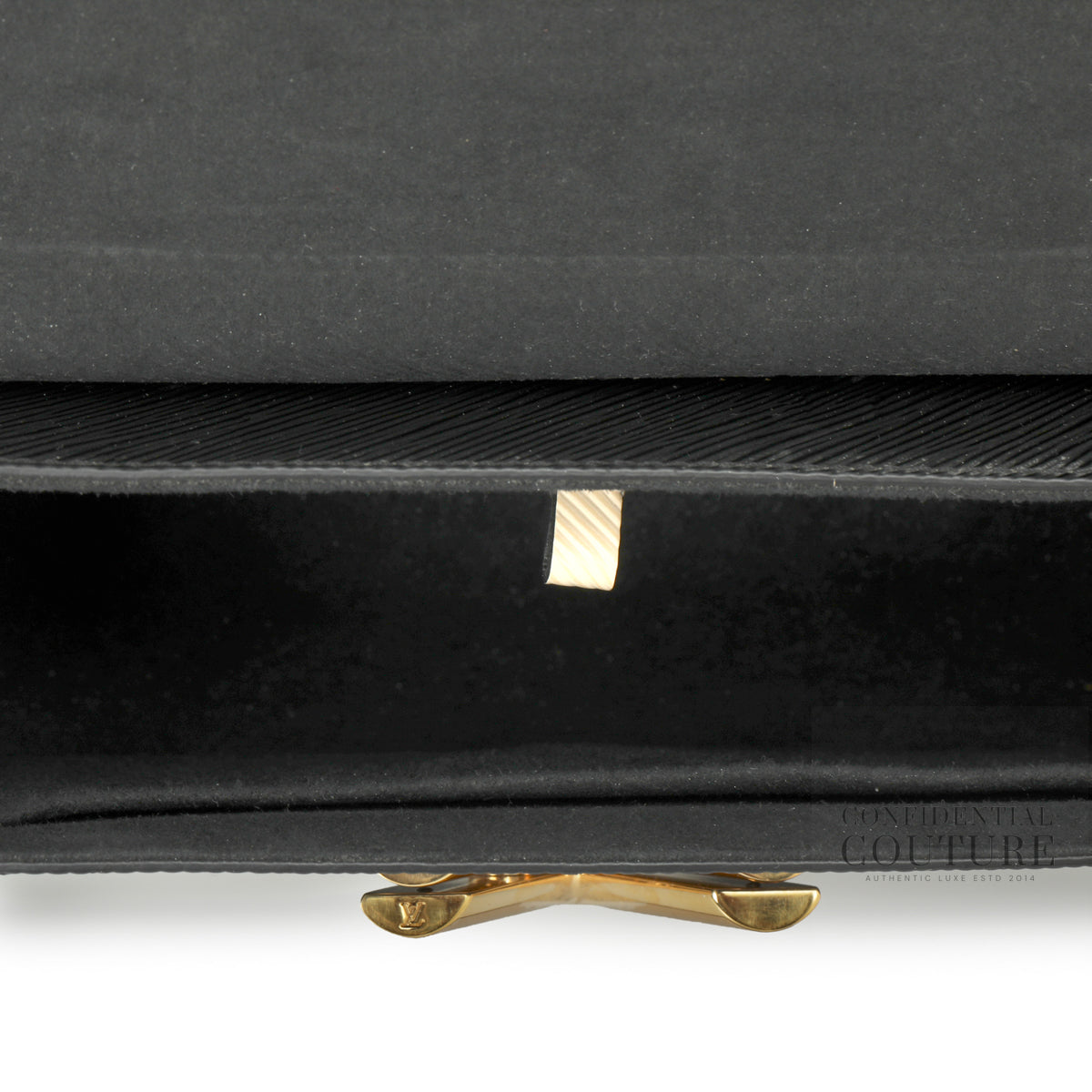Black/Cream Epi Crafty Twist MM Bag
