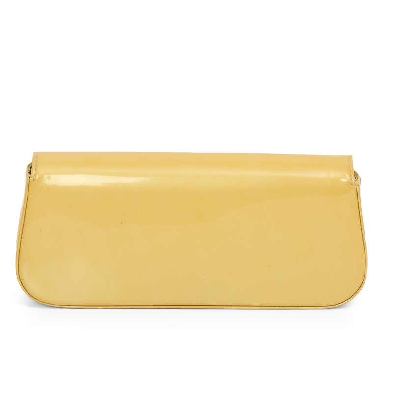 Pre loved louis vuitton clutch one size price in india