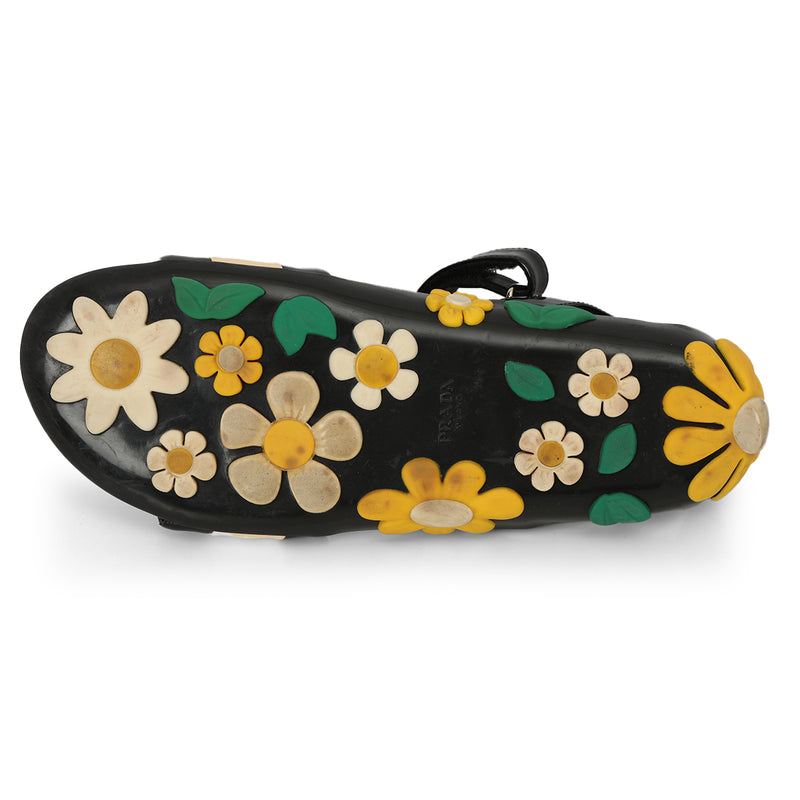 Black And White Patent Leather Floral Embellished Sandals Size: 39