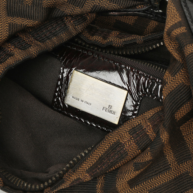 Women pre loved fendi hobo bag small