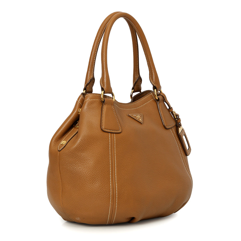 Vitello Diano Carmel Pebbled Lleather Tote One Size