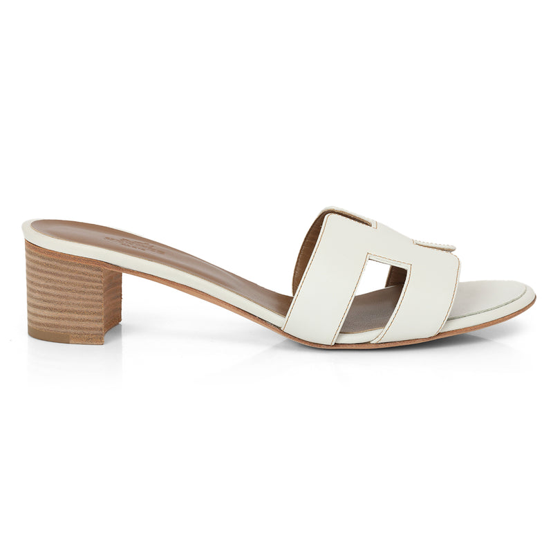 Oasis Sandals Size: 39