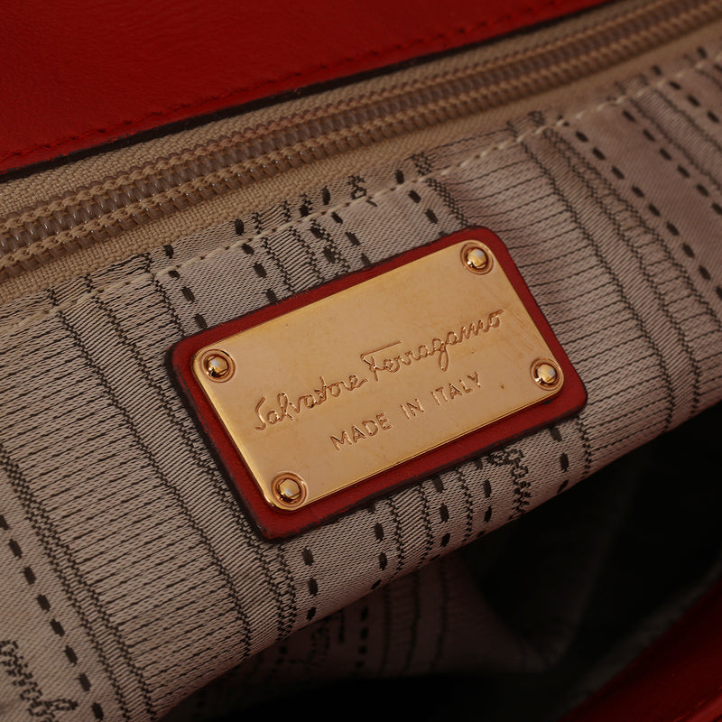 Ferragamo shoulder bag