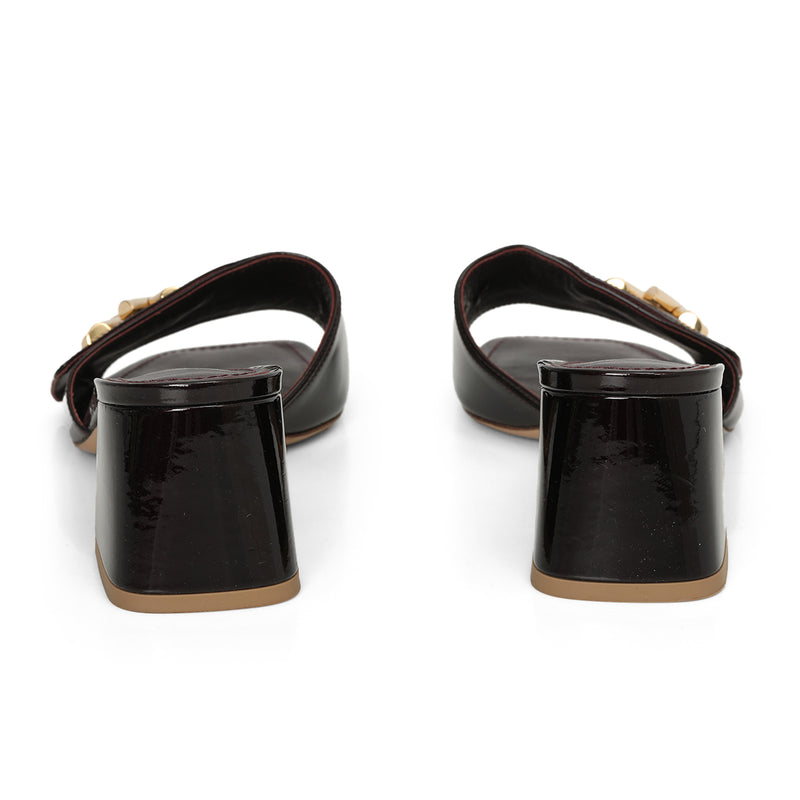 Patent Leather Shake Slides Size: 37
