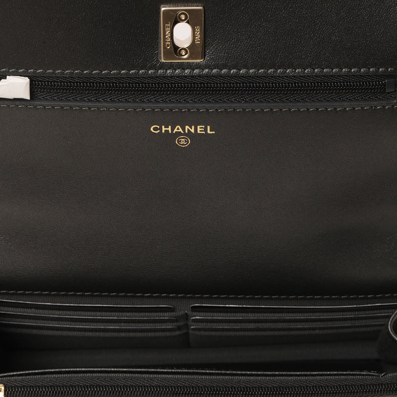 Chanel Wallet On Chain With Charms