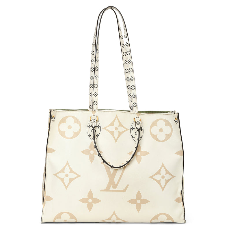 Women pre loved louis vuitton on the go gm tote bag