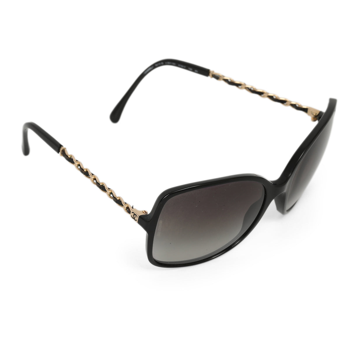 5210-q c.501/3c 57o17 135 3n Black Sunglasses oversized