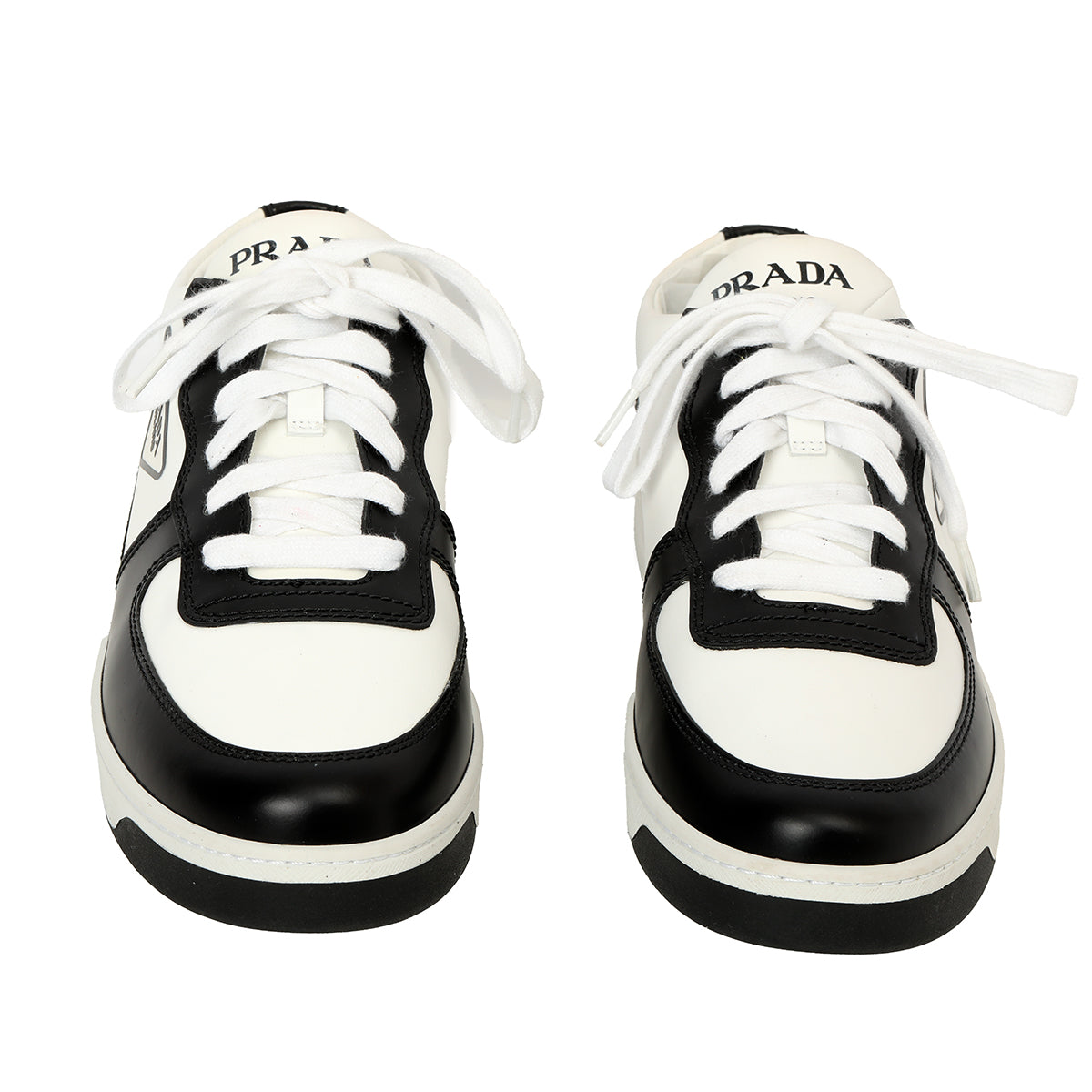 Downtown Leather Sneakers Size: Eur 38