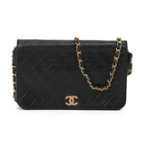 Full Flap Chain Quilted Lambskin Clutch Bag Medium- Black