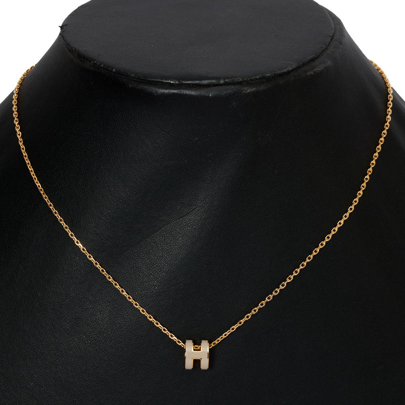 Pop H Pendant  In Marron Glace
