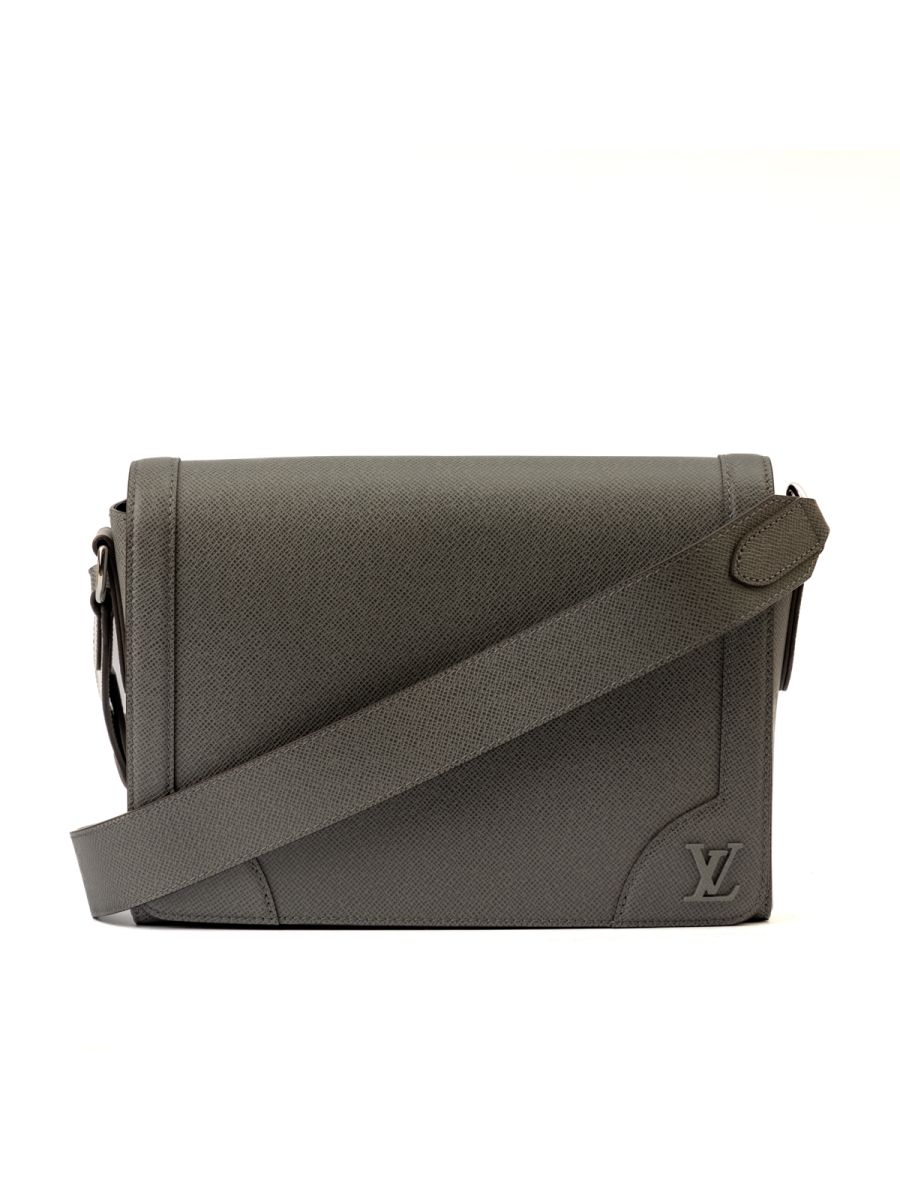 Louis Vuitton Vochetta Leather Satchel Unisex Bag Small