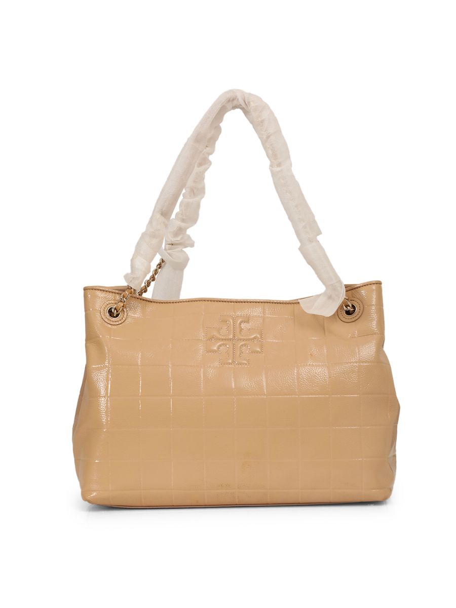 Tory Burch Marion Quilted Patent Chain-Shoulder Slouchy Tote Light OAK Medium
