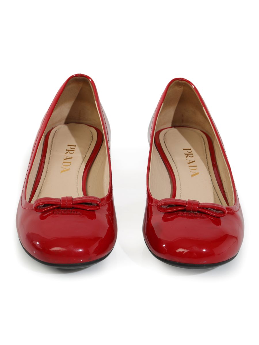 Red Patent Leather Block Heel Pumps/Size: 36.5EUR