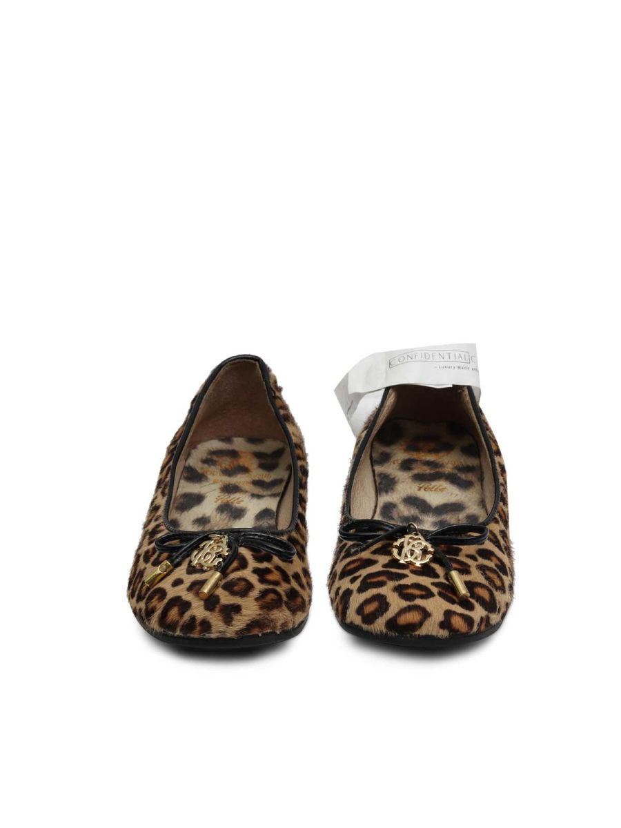 Womans Leopard print calf hair flats Size 33